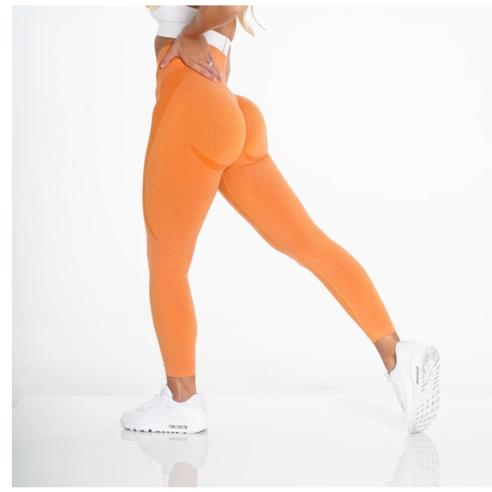NWT NVGTN Sunset Orange Contour Seamless Leggings
